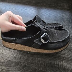 Birkenstock Buckley Suede